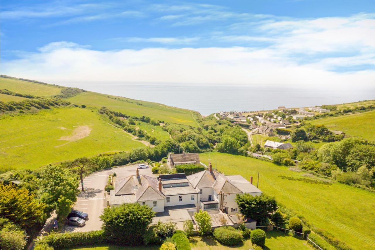 Eype's Mouth Country 3* Bridport